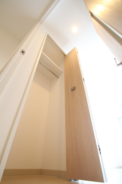 収納　※反転タイプのお写真です