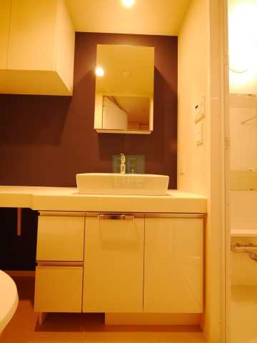 洗面設備　Brillia ist 千駄ヶ谷