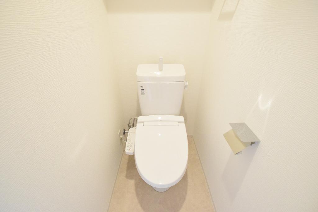 トイレ　シャワー付トイレ