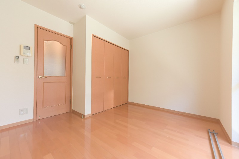 その他部屋・スペース　バルコニー側から見たお部屋♪