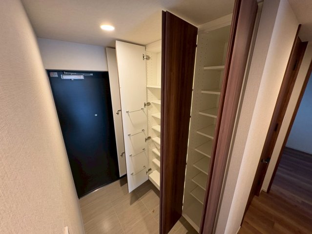 玄関　クリオ金山ブライトマークス