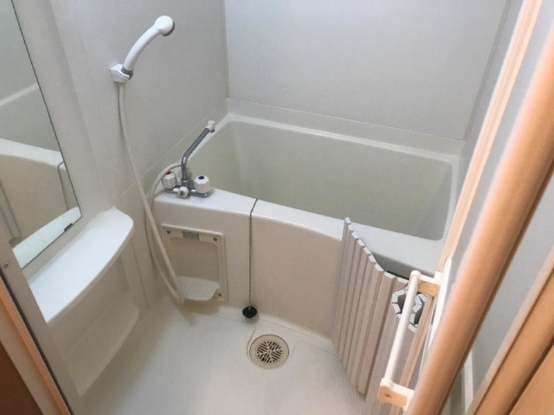 バス・シャワールーム　図面と現状に相違がある場合には現状を優先