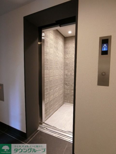 その他設備　エレベーター