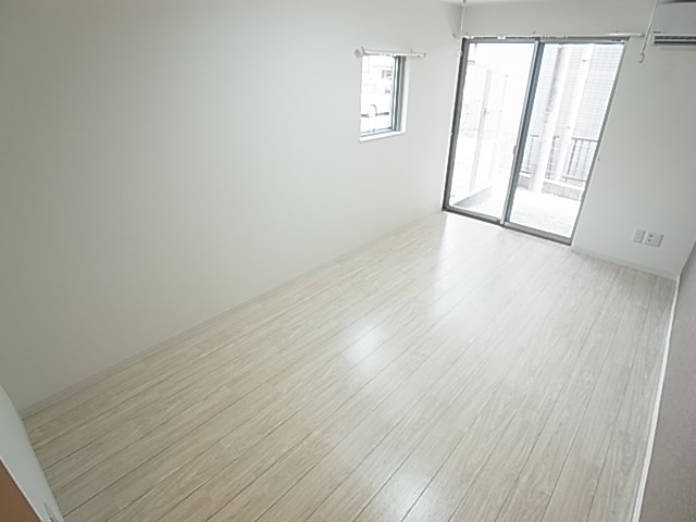 居室・リビング　別部屋