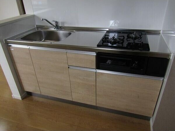 キッチン　人気の独立システムキッチンタイプです！