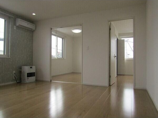 居室・リビング　☆12.0帖の広々としたリビングです！