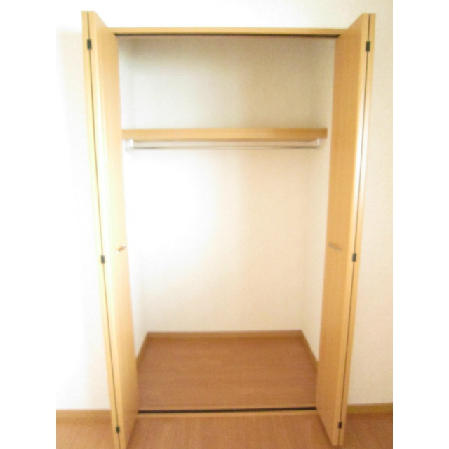 収納　クローゼット