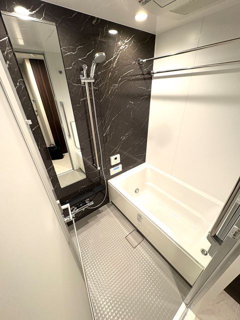 バス・シャワールーム　浴室