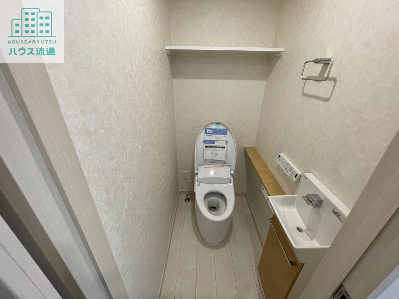 トイレ　※同タイプ別号室のお写真です