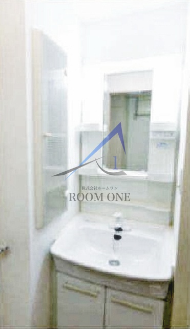 洗面設備　洗面台です。