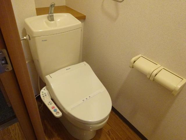 トイレ　シャワー付トイレ