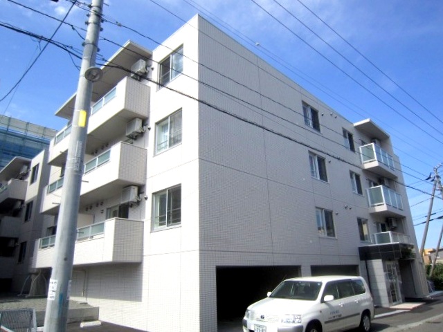 建物外観　人気のエアコン付きマンションです♪