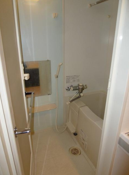 バス・シャワールーム　カスタリア戸越駅前