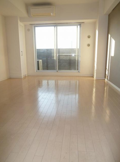 居室・リビング　カスタリア戸越駅前