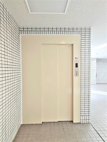 その他　エレベーター