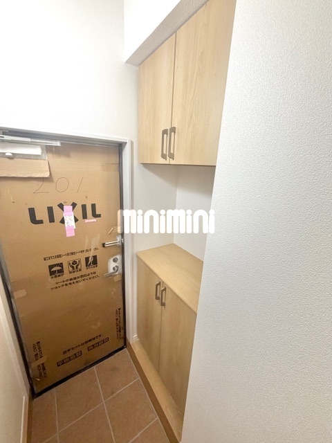 玄関　大容量のシューズＢＯＸです。