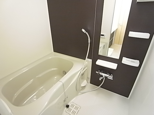 バス・シャワールーム　☆同型タイプのお部屋の写真になります☆