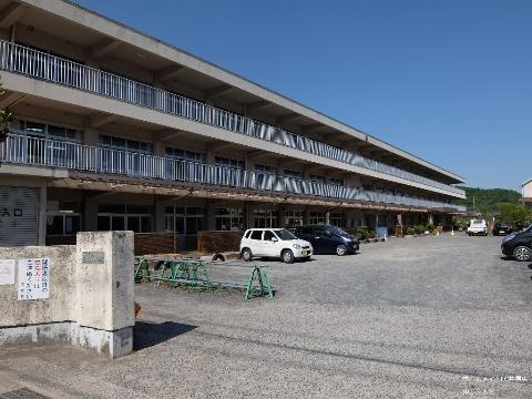 その他　井原市立西江原小学校（その他）まで471m