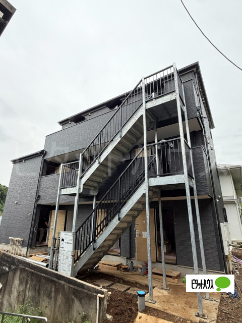 建物外観　建築中画像です！