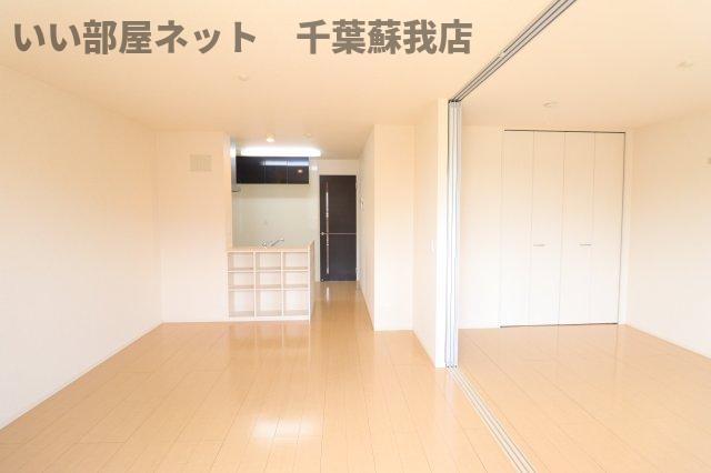 居室・リビング　居間です