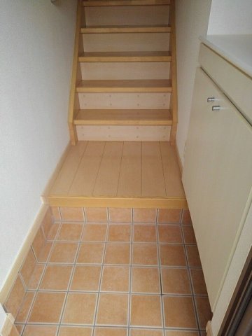 玄関　収納もある玄関です
