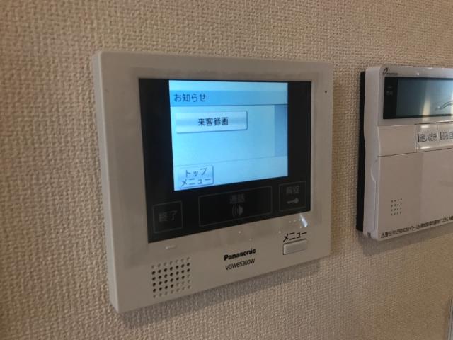 セキュリティ　モニター付きインターホン
