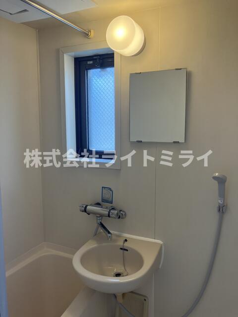 バス・シャワールーム　参考写真?