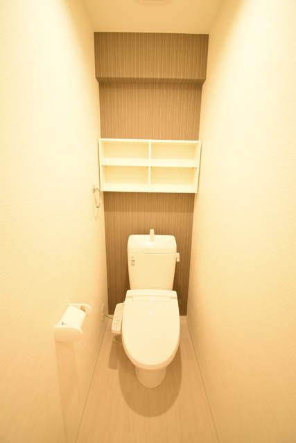 トイレ　※２０１号の写真です