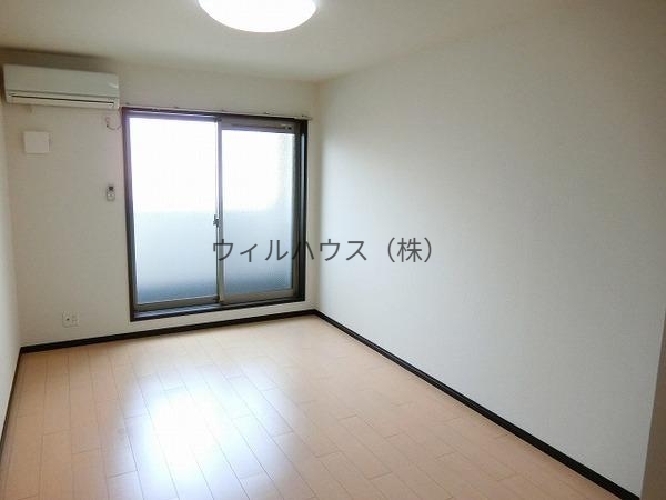 その他部屋・スペース　明るい洋室！