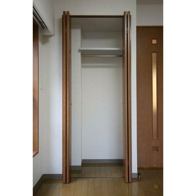収納　クローゼット
