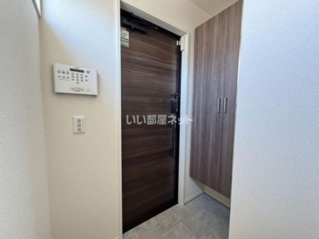 K Frontの玄関写真