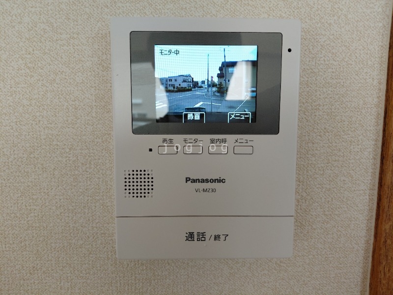 セキュリティ　モニター付きインターホンで来客確認も安心です！