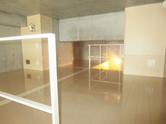 居室・リビング　別部屋参照