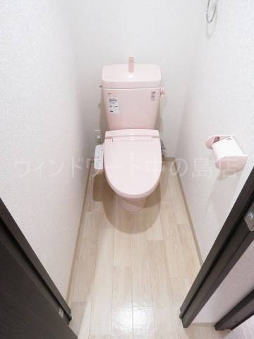 トイレ　詳細は、ウィンドワード中の島までご相談下さい。