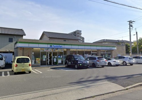 コンビニ　ファミリーマート 大杉三丁目店（コンビニ）まで628m