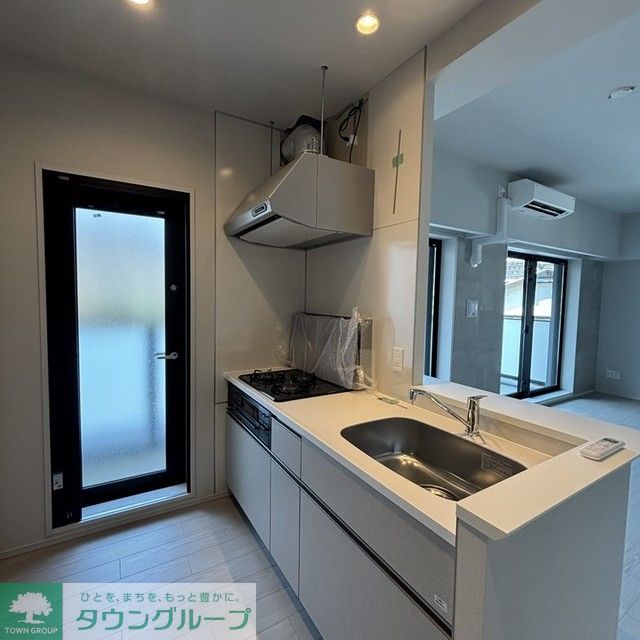 キッチン　※写真は同タイプ住戸です。
