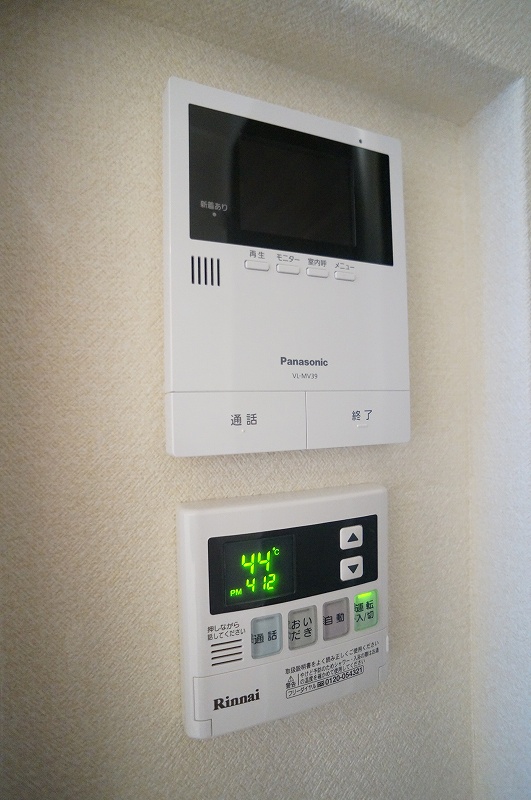 セキュリティ　防犯対策に有効なカメラ付きインターホン！録画機能が付いている