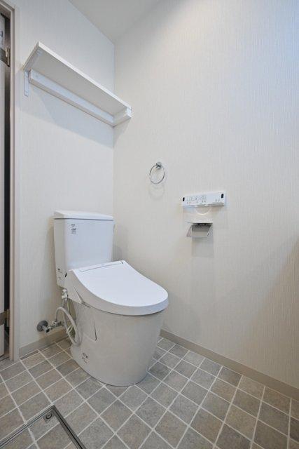 トイレ　コンパクトで使いやすいトイレです