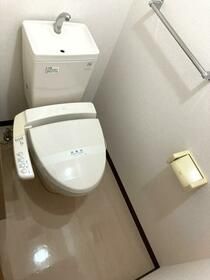 ヴェスティージ南越谷のトイレ写真
