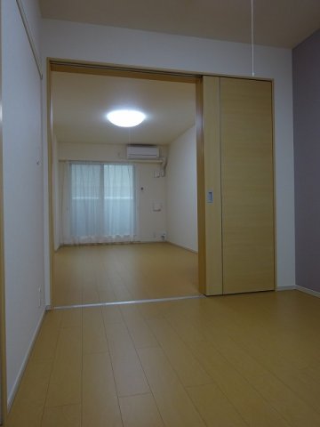 居室・リビング　使いやすい居間です