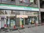 コンビニ　ファミリーマート 浦和東口駅前店（コンビニ）まで851m