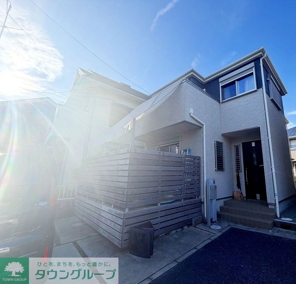 建物外観　★築浅広々★