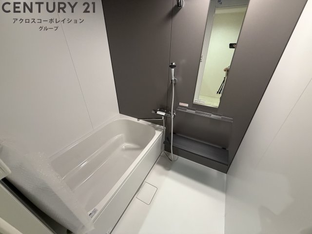 バス・シャワールーム　シンプルで機能的なユニットバスです！