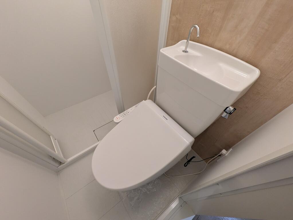 ＪＲ東北本線 仙台駅 徒歩12分 12階建 築39年のトイレ写真