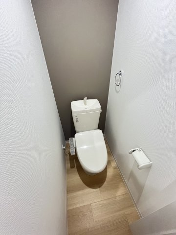 アルヴィータB棟のトイレ写真
