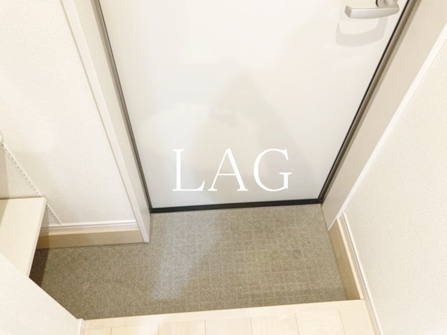 玄関　玄関です。