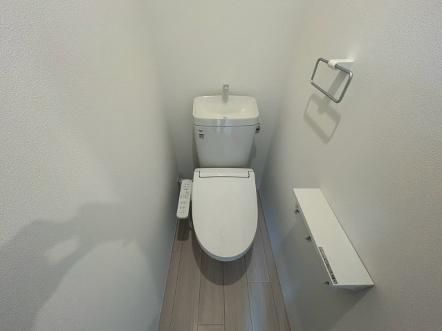 トイレ　落ち着いたトイレです