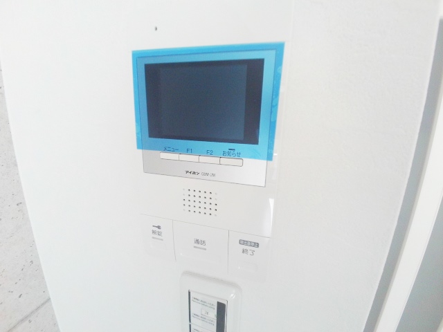 セキュリティ　来訪者が一目で分る便利なモニターホン