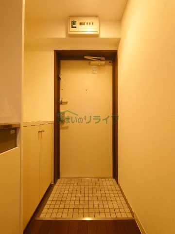 玄関　リライフ下北沢店