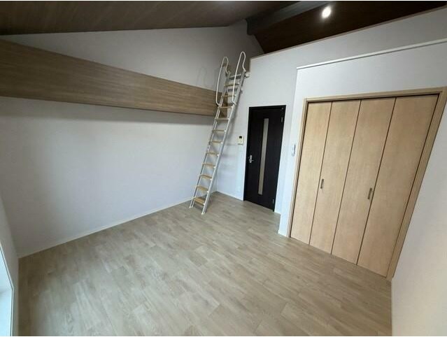 居室・リビング　開放感のあるゆったりとしたお部屋です♪